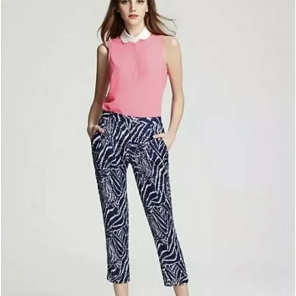 ❌SOLD❌ Lilly Pulitzer Women’s Peggy Zebra Print Blue White Pants Size 4 - Picture 2 of 12
